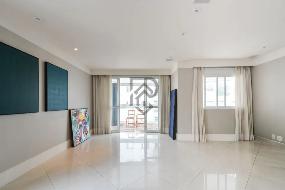 Apartamento, 3 quartos, 124 m² - Foto 1