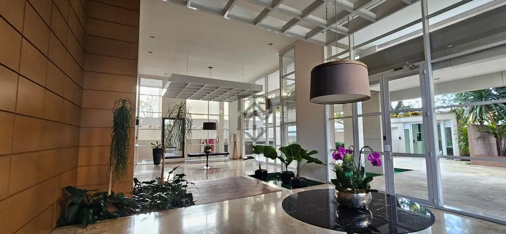 Apartamento, 4 quartos, 206 m² - Foto 1