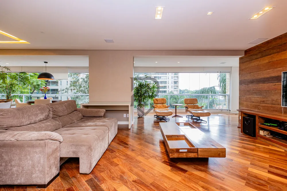 Apartamento, 3 quartos, 242 m² - Foto 3