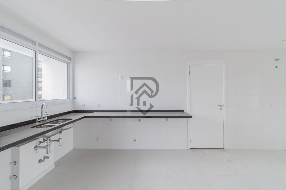Apartamento, 3 quartos, 163 m² - Foto 1