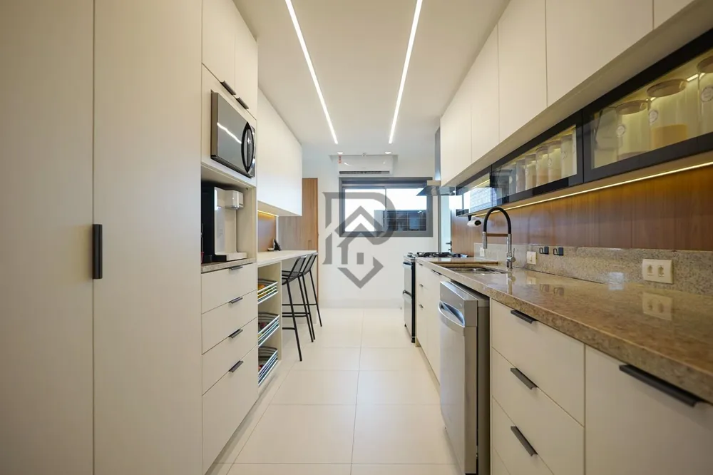 Apartamento, 3 quartos, 244 m² - Foto 4