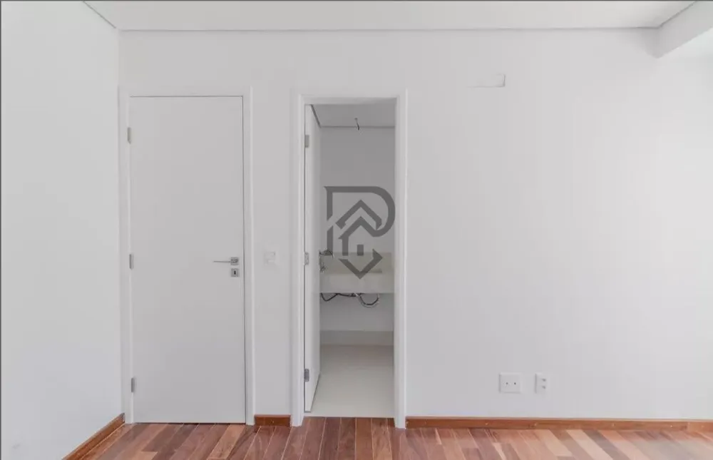 Apartamento, 3 quartos, 208 m² - Foto 1