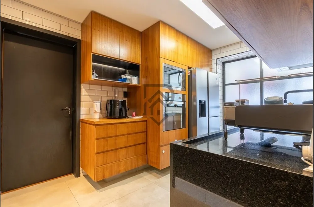 Cobertura, 3 quartos, 245 m² - Foto 8