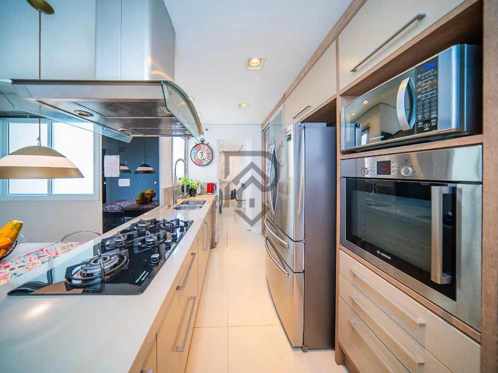 Apartamento, 3 quartos, 170 m² - Foto 1