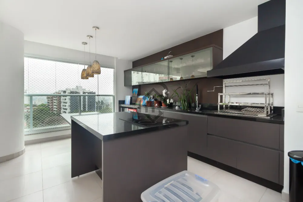 Apartamento, 3 quartos, 235 m² - Foto 4