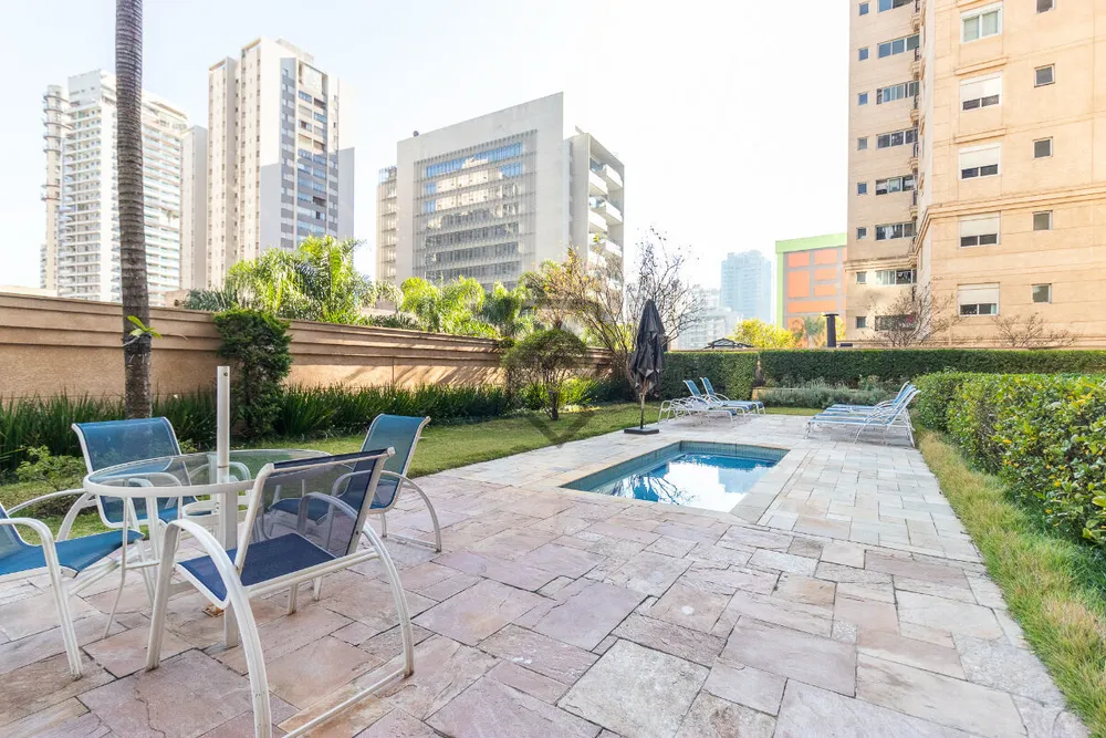 Apartamento, 3 quartos, 170 m² - Foto 2