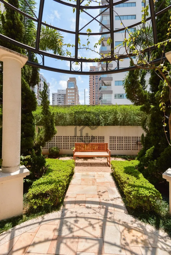 Apartamento, 4 quartos, 245 m² - Foto 8