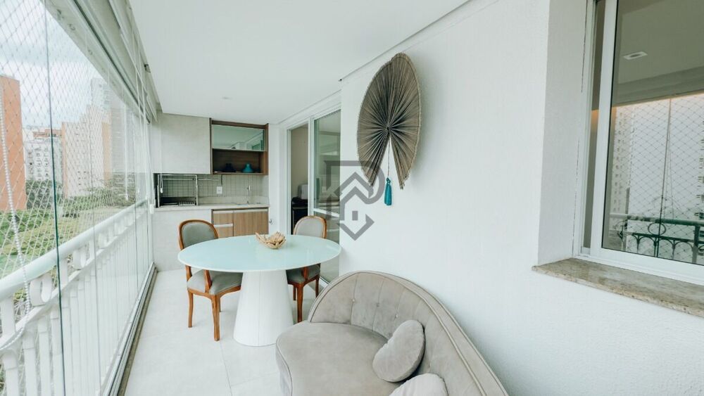 Apartamento à venda com 3 quartos, 143m² - Foto 9