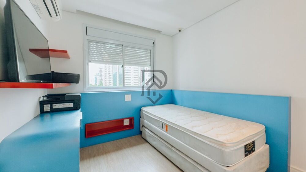 Apartamento à venda com 3 quartos, 143m² - Foto 3