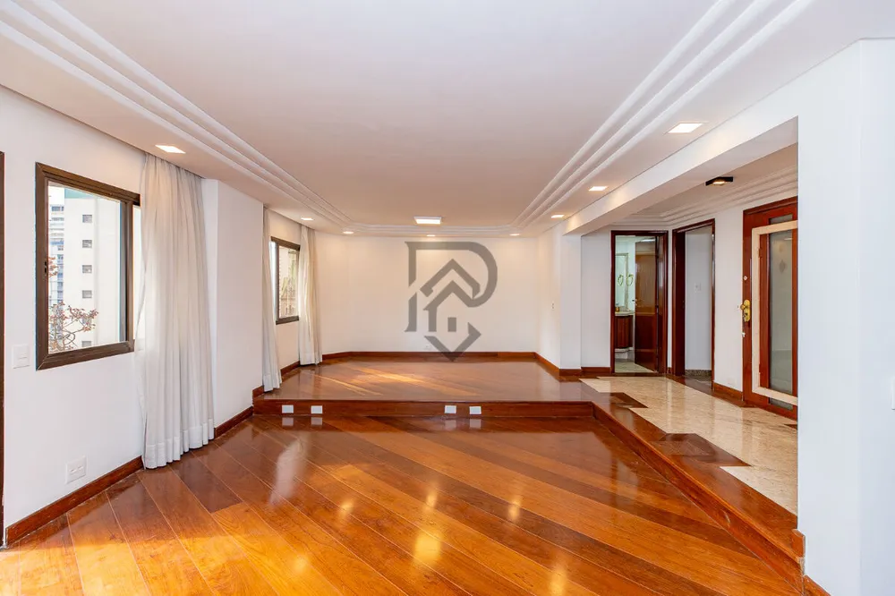 Apartamento, 3 quartos, 189 m² - Foto 2