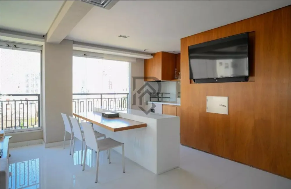 Apartamento, 3 quartos, 250 m² - Foto 1