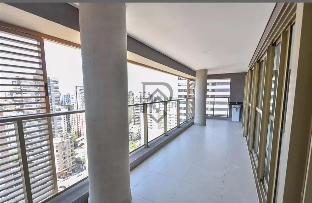 Apartamento, 3 quartos, 132 m² - Foto 1