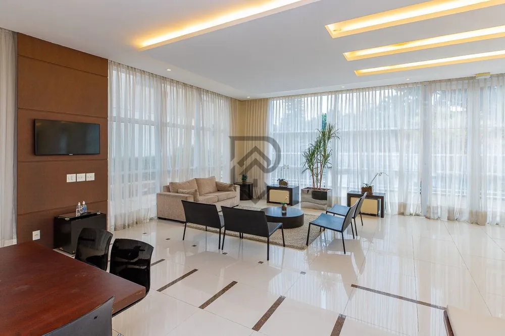Apartamento, 3 quartos, 240 m² - Foto 1