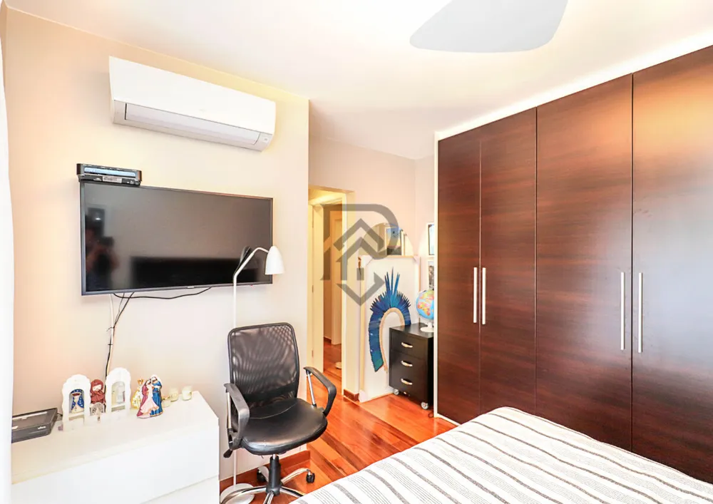 Apartamento, 3 quartos, 226 m² - Foto 1