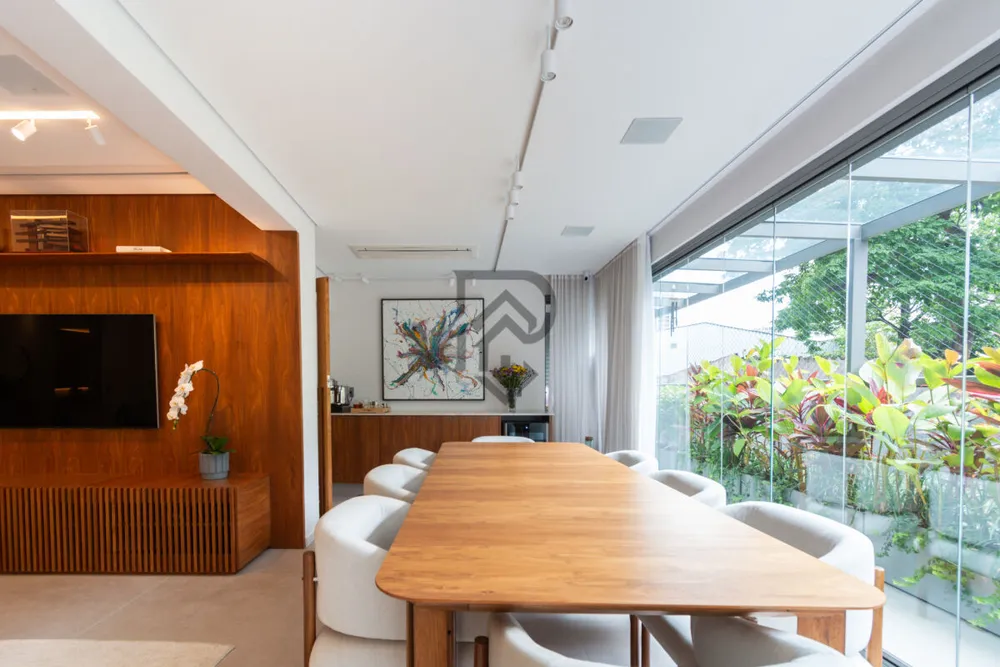 Apartamento, 4 quartos, 214 m² - Foto 2