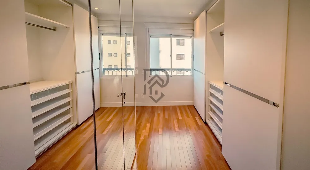Apartamento, 4 quartos, 250 m² - Foto 2