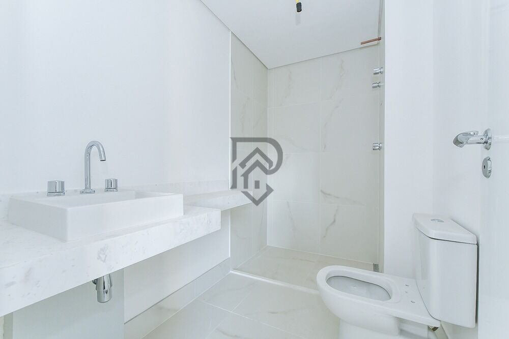 Apartamento, 3 quartos, 244 m² - Foto 1