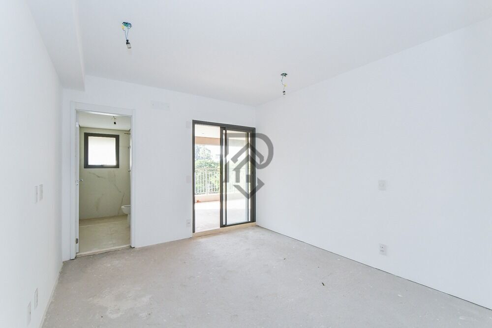 Apartamento, 3 quartos, 244 m² - Foto 10