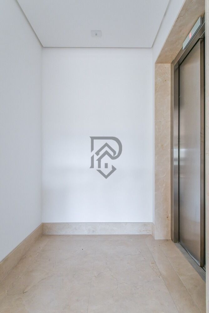 Apartamento, 3 quartos, 244 m² - Foto 2