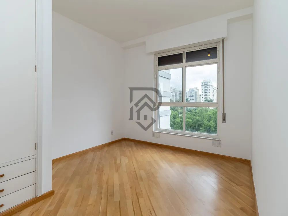 Apartamento, 3 quartos, 234 m² - Foto 1