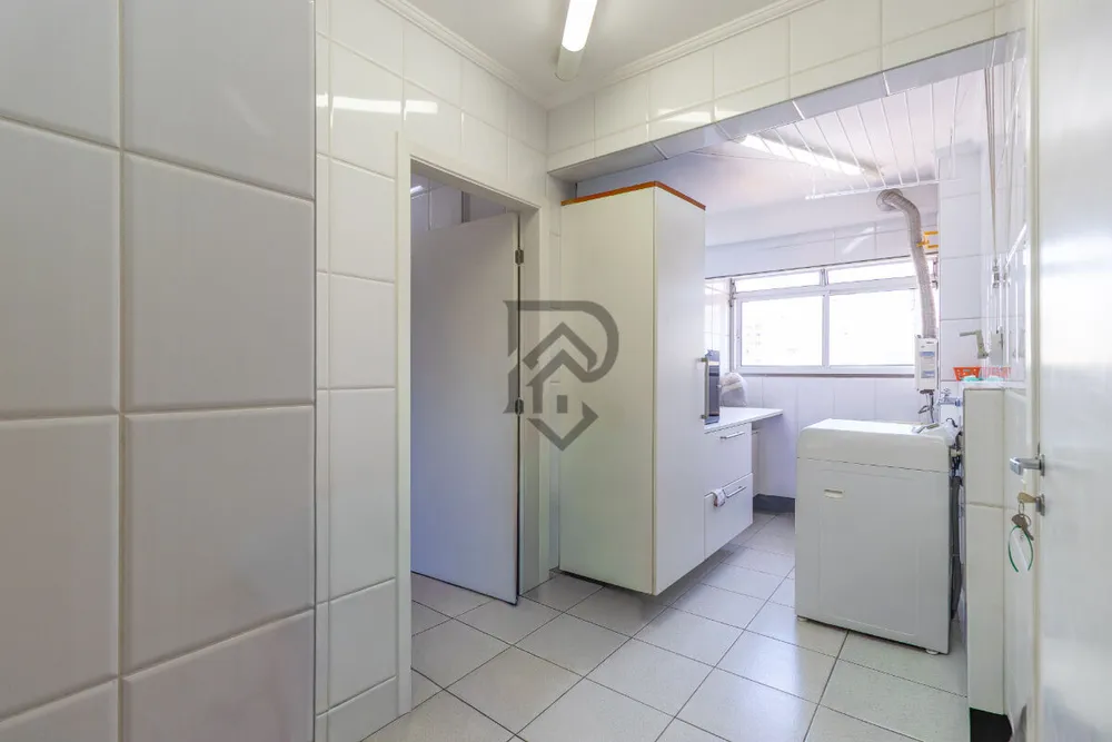 Apartamento, 3 quartos, 137 m² - Foto 2