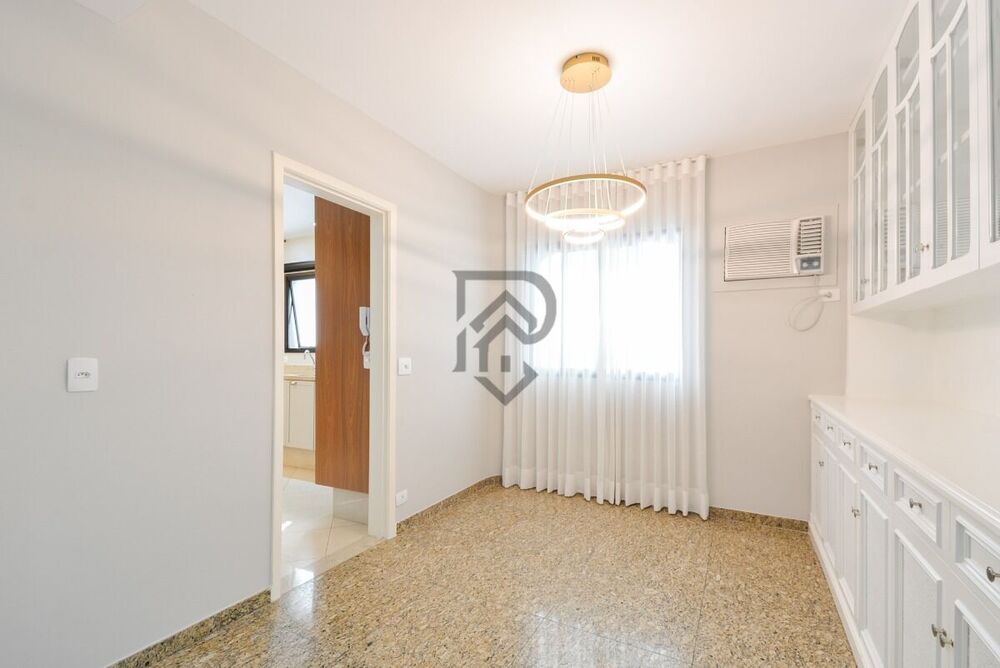 Apartamento, 4 quartos, 229 m² - Foto 2