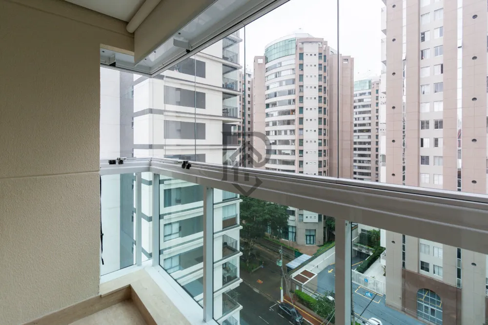 Apartamento, 3 quartos, 204 m² - Foto 2