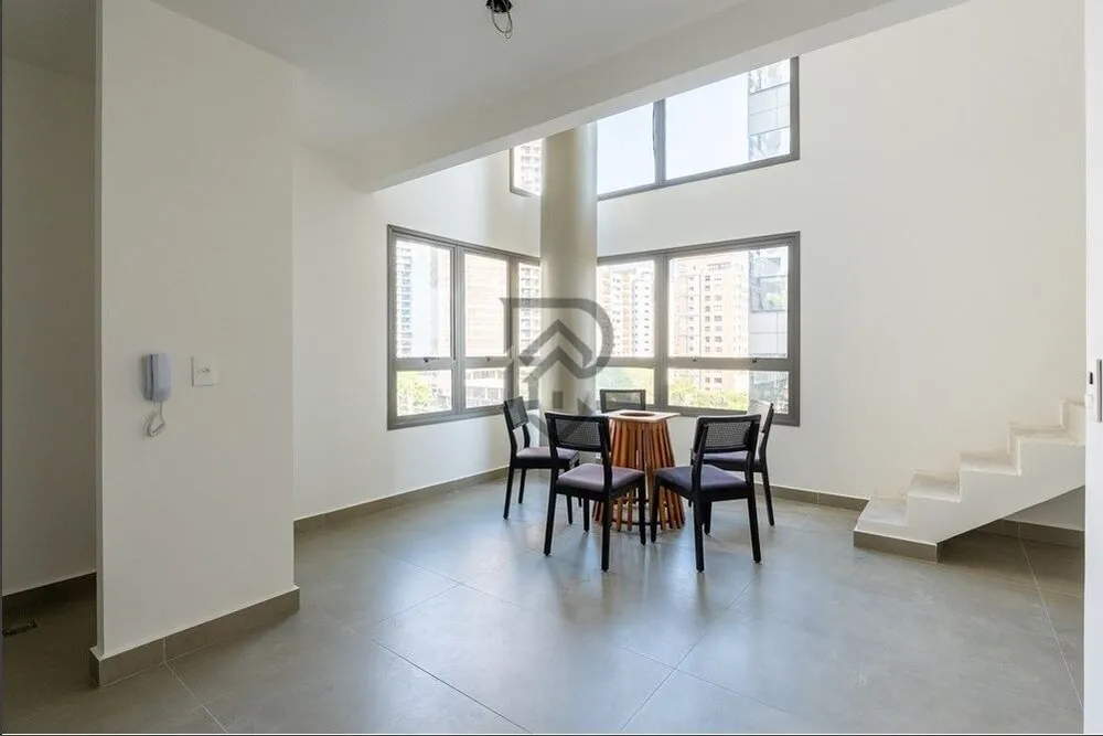 Apartamento, 1 quarto, 61 m² - Foto 1