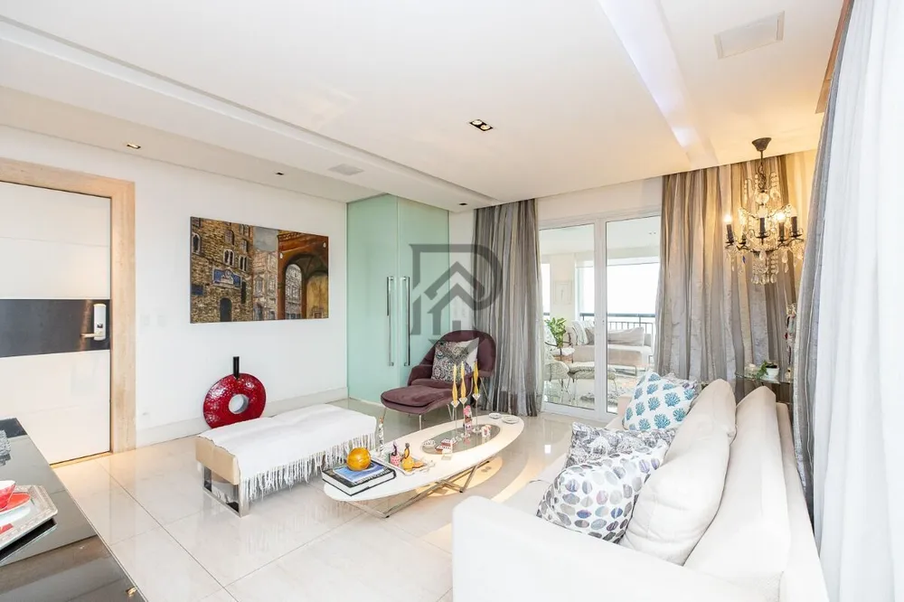 Apartamento, 3 quartos, 216 m² - Foto 11