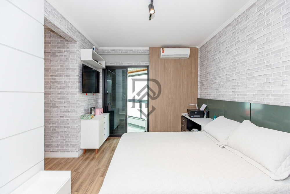 Apartamento à venda com 4 quartos, 172m² - Foto 1