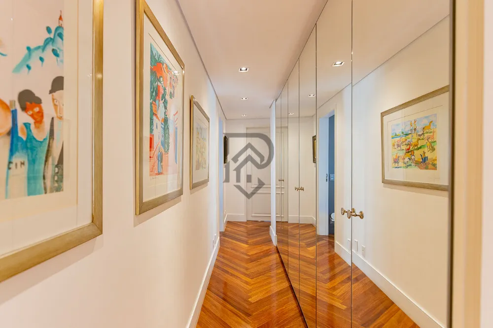 Apartamento, 3 quartos, 485 m² - Foto 1