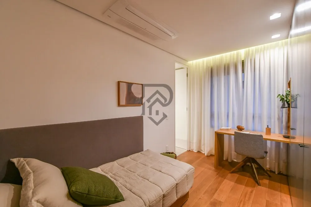 Apartamento, 3 quartos, 213 m² - Foto 4