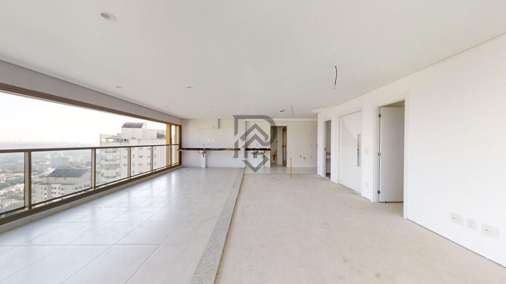 Apartamento à venda com 3 quartos, 146m² - Foto 1