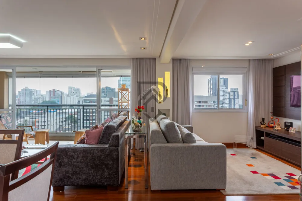 Apartamento, 3 quartos, 131 m² - Foto 1