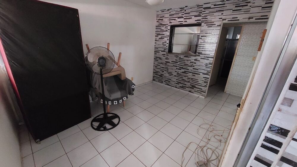 Casa à venda com 2 quartos, 65m² - Foto 5