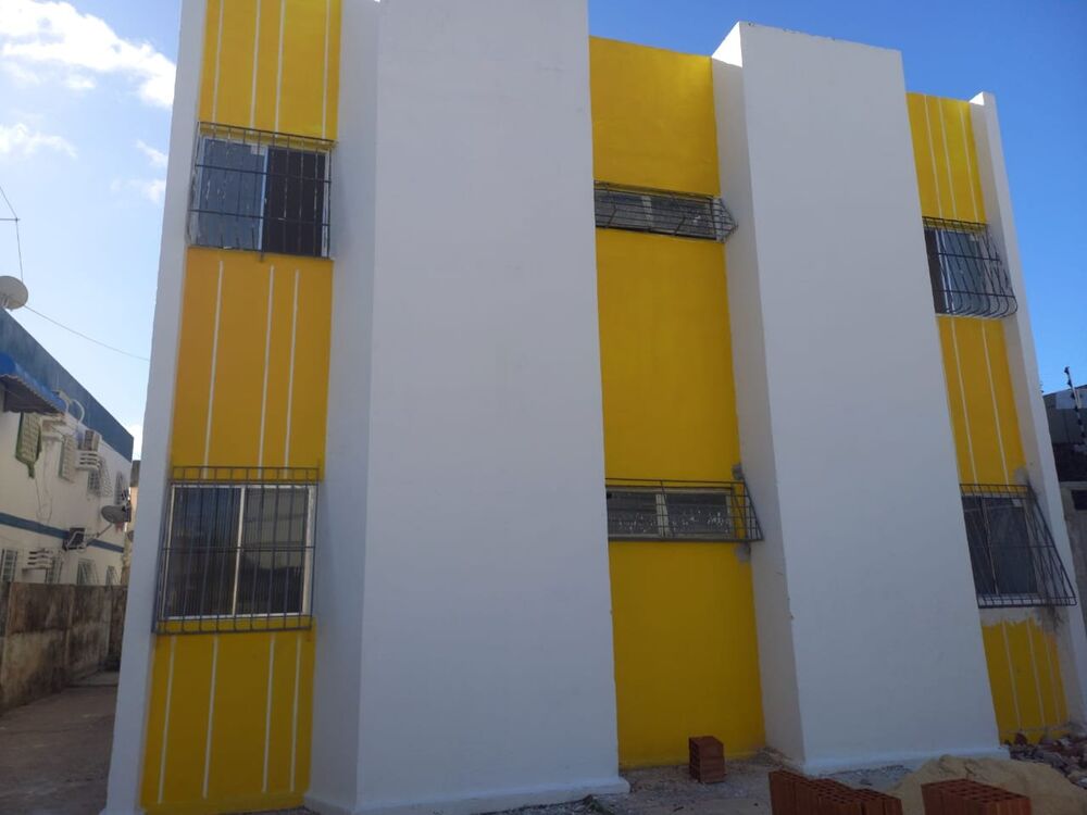 Apartamento à venda com 3 quartos, 80m² - Foto 1