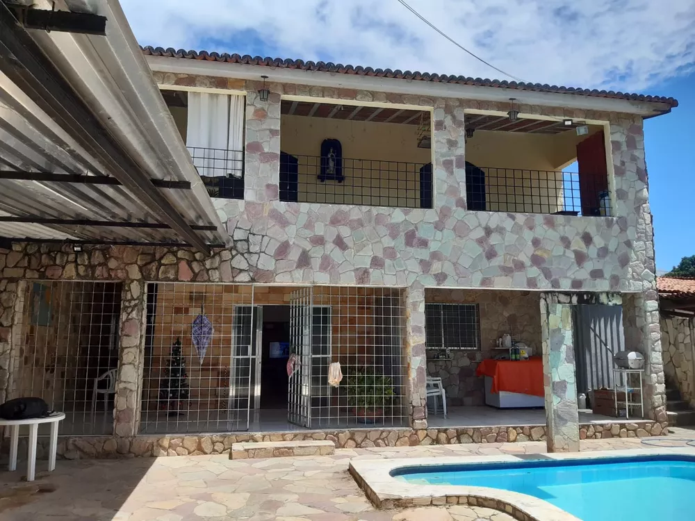 Casa, 6 quartos, 400 m² - Foto 1