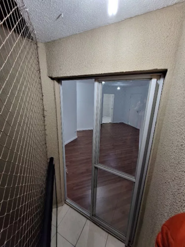 Apartamento à venda com 2 quartos, 52m² - Foto 2