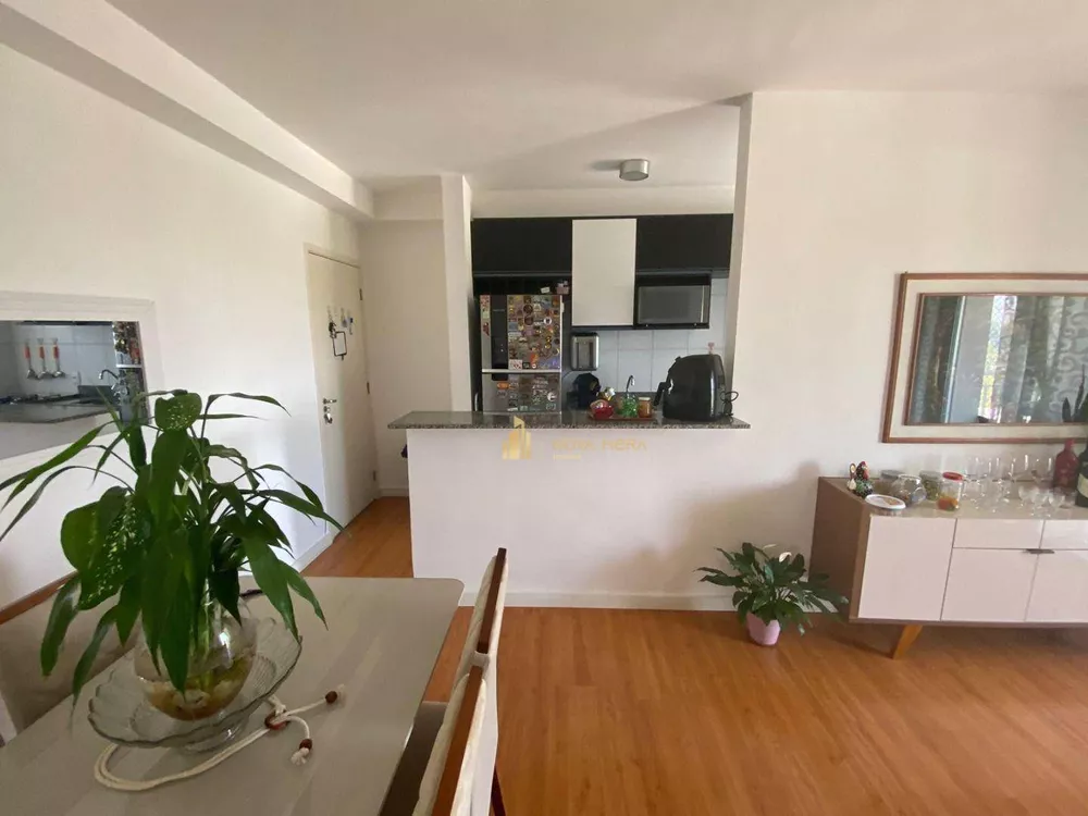 Apartamento à venda com 2 quartos, 69m² - Foto 5