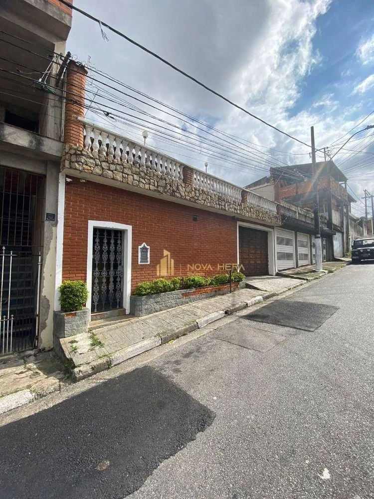 Casa, 3 quartos, 269 m² - Foto 1