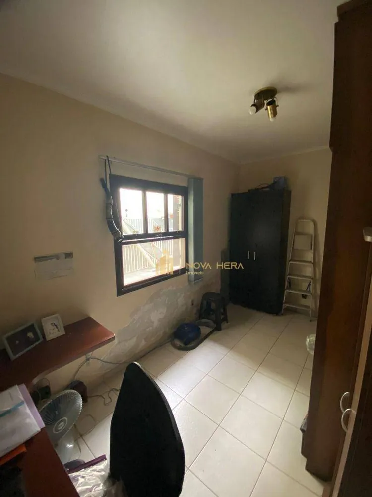 Casa, 3 quartos, 269 m² - Foto 20