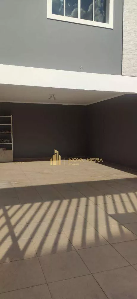 Sobrado à venda com 3 quartos, 180m² - Foto 4