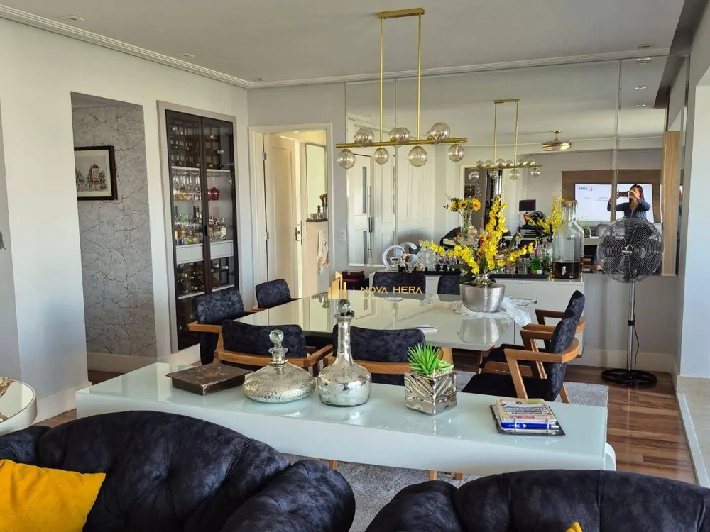 Apartamento, 3 quartos, 177 m² - Foto 2