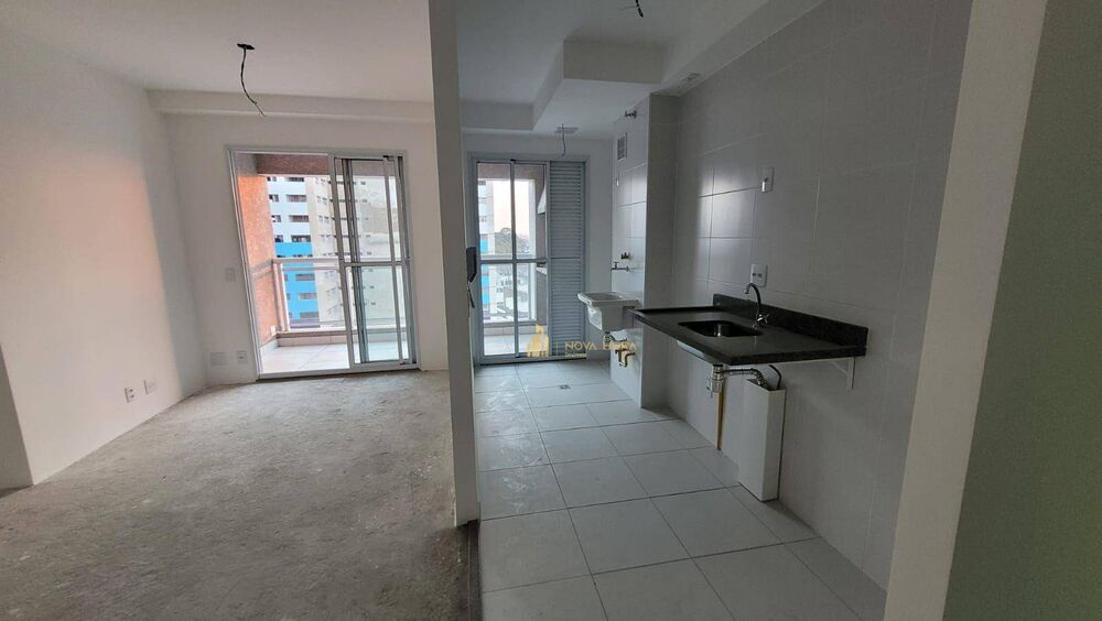 Apartamento à venda com 3 quartos, 64m² - Foto 2
