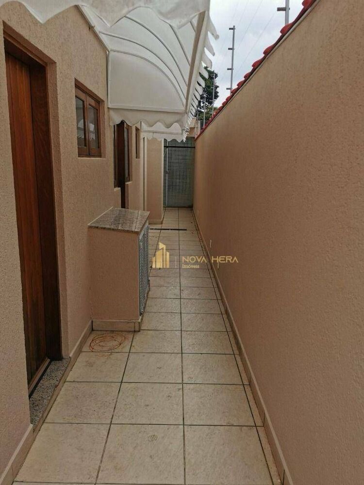 Sobrado, 3 quartos, 250 m² - Foto 4