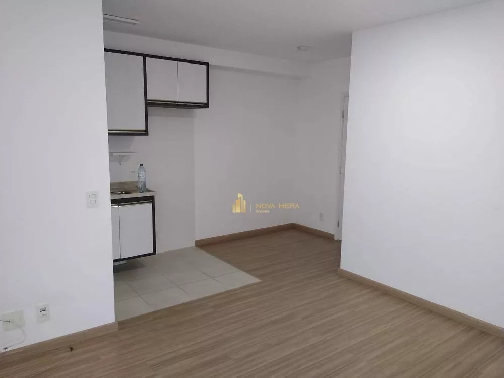 Apartamento para alugar com 2 quartos, 62m² - Foto 4