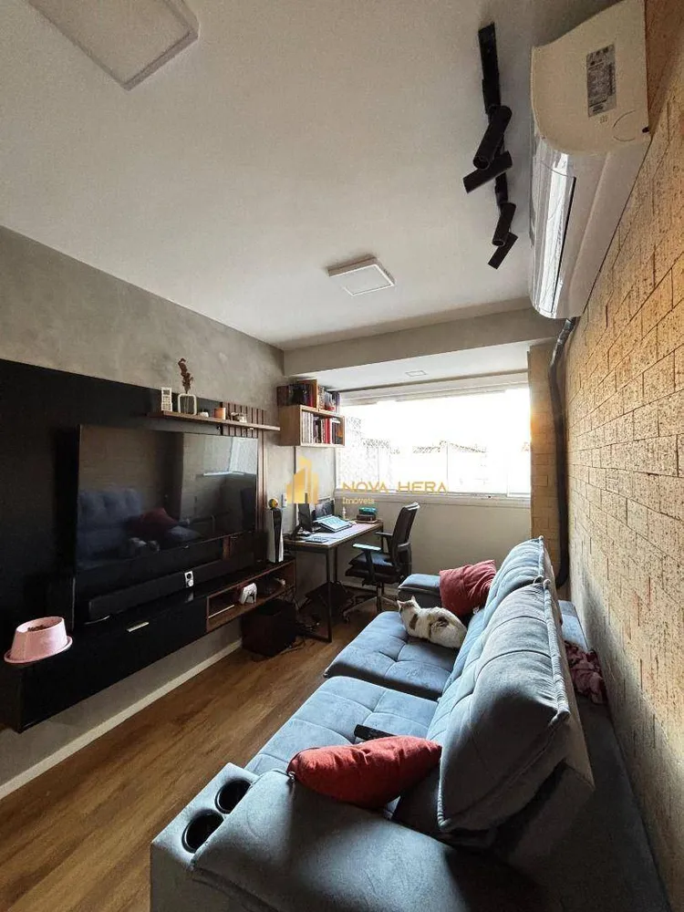Apartamento, 1 quarto, 32 m² - Foto 2