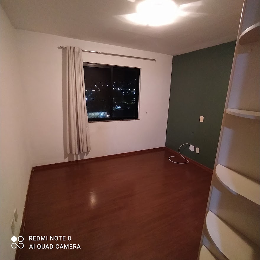 Apartamento para alugar com 3 quartos, 200m² - Foto 18