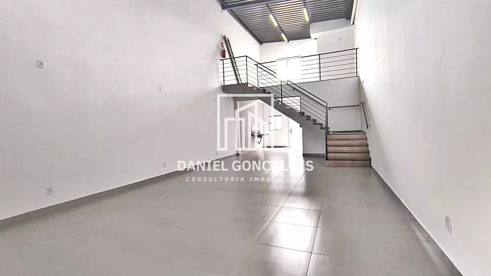 Loja-Salão, 120 m² - Foto 1