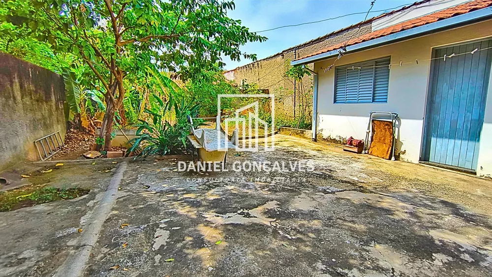 Casa, 3 quartos, 240 m² - Foto 1